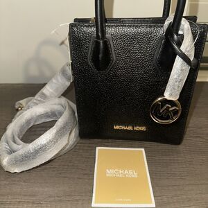 NWT Michael Kors Mercer Women's Extra Small Pebbled Leather Crossbody Bag